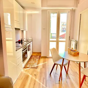 https://sweet-home-apartment.it-lombardy.com